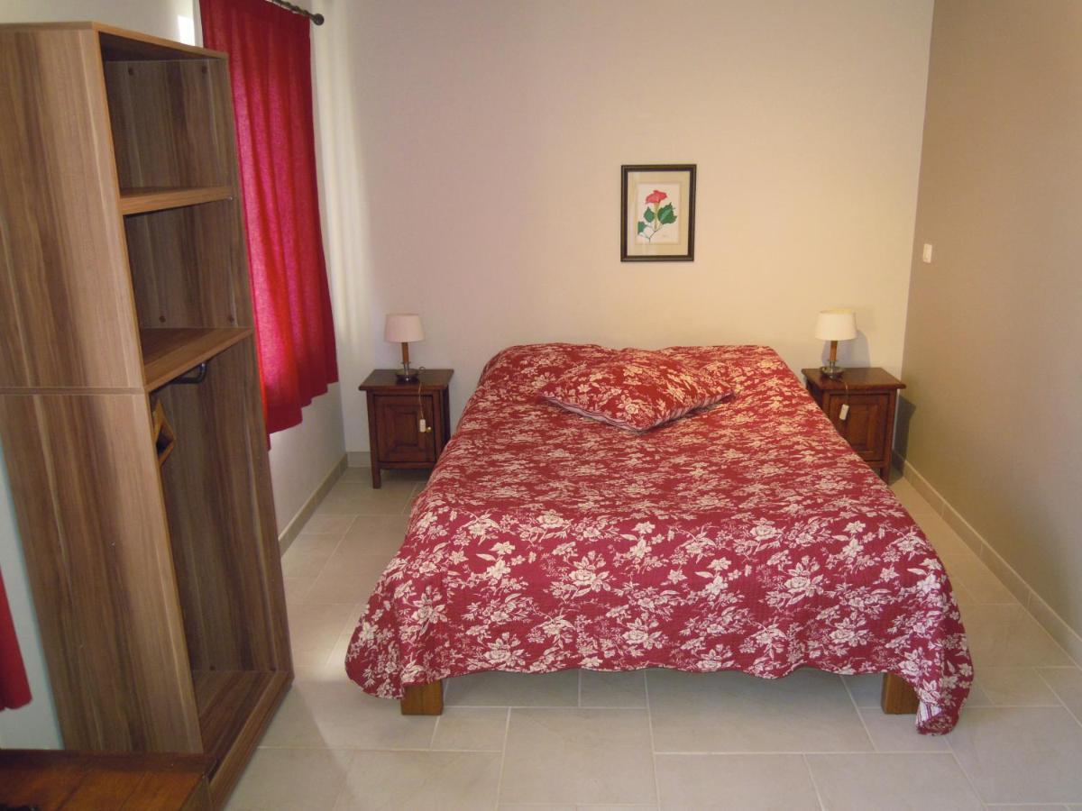 Le Marronnier Apartment บูยง ภายนอก รูปภาพ